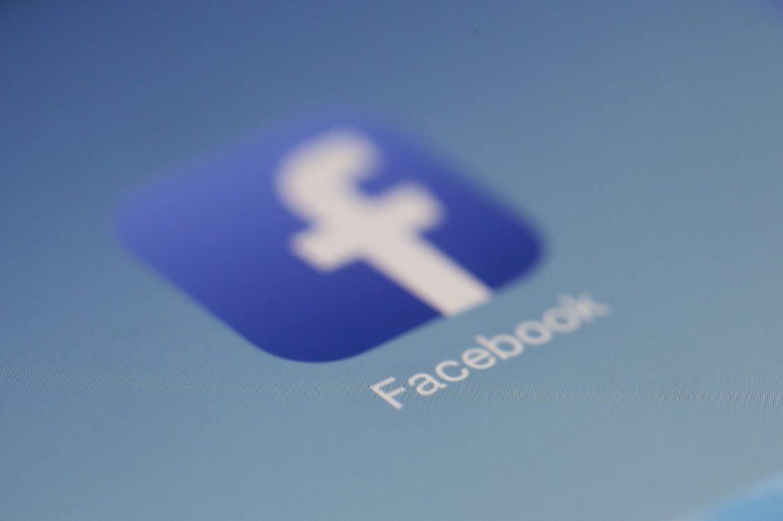 facebook-fading